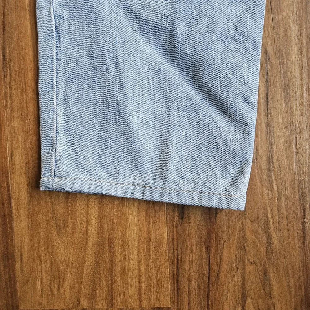 Levis pre owned